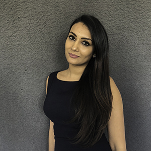 Dimple Unalkat, Customer Experience Team