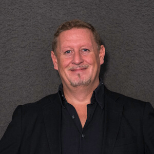 Simon Kenny, Customer Experience Manager